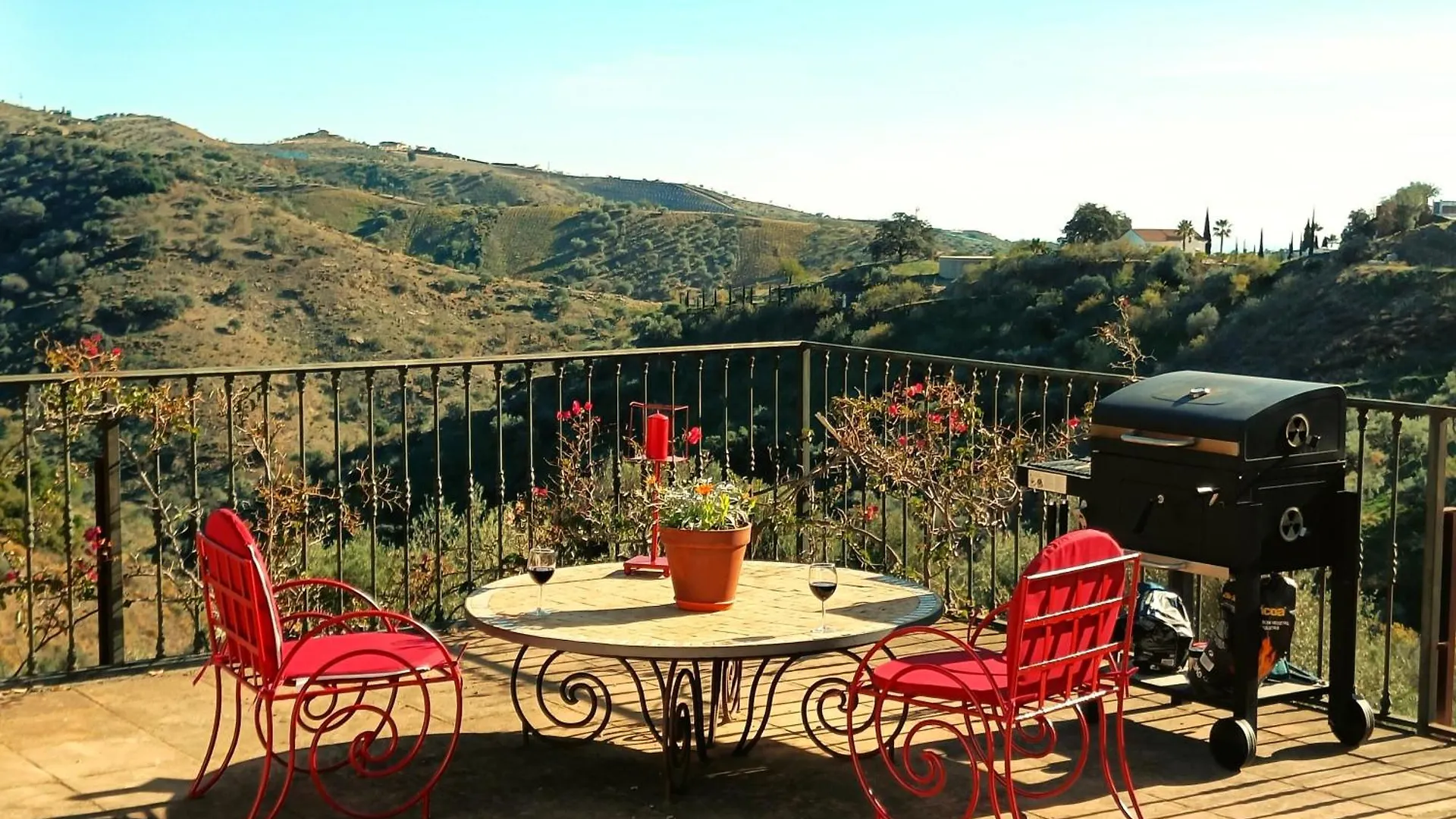 Casa Medina - Private Villa With Terrace And Sea View, 25 Minutes From Malaga Moclinejo